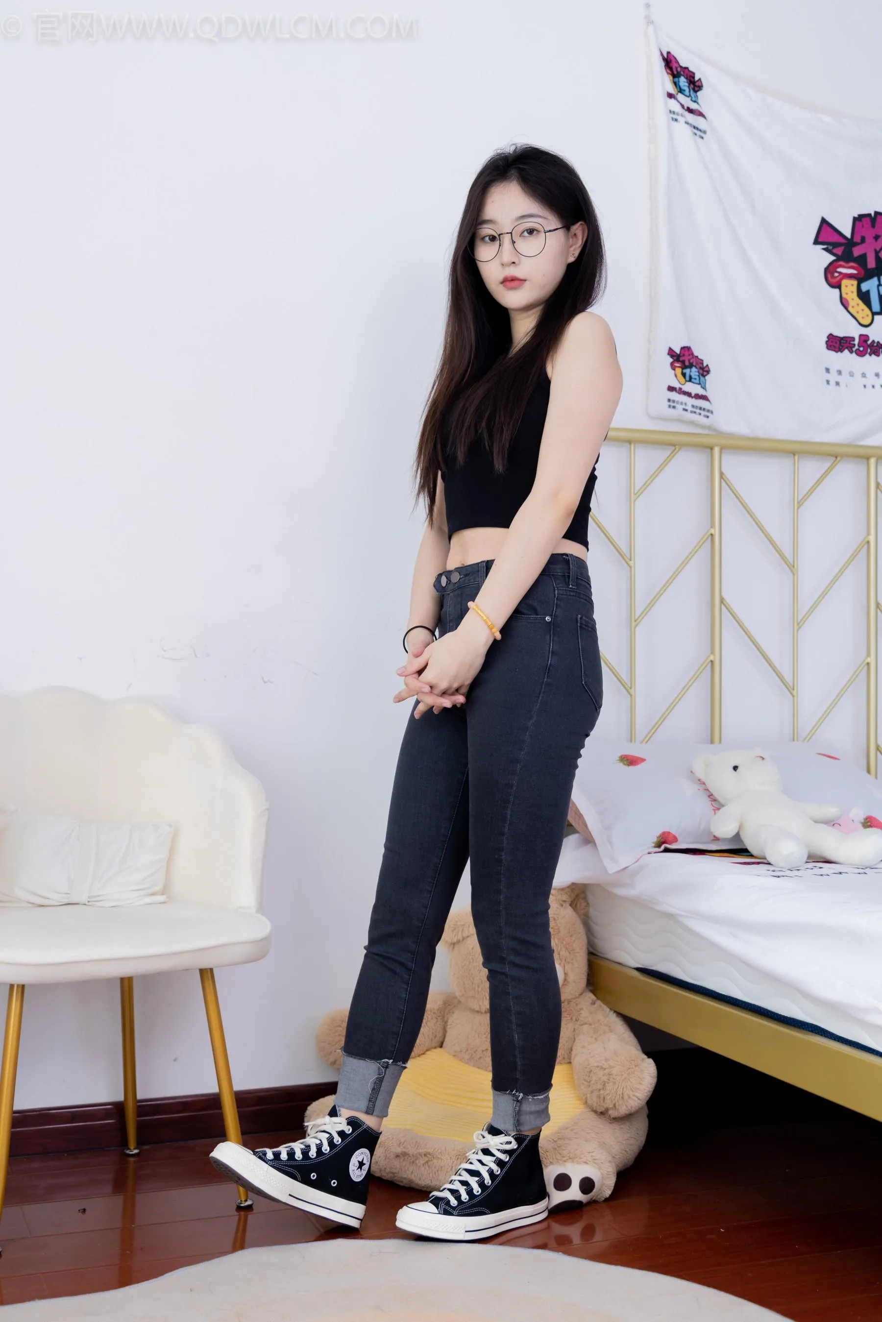 物恋传媒 NO.1497 美兔-春雨绵绵 [151P]插图2